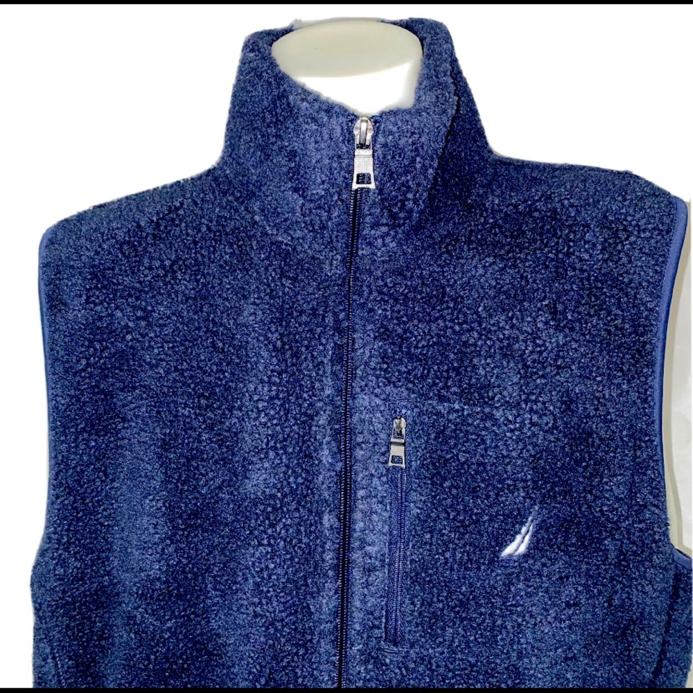 Nautica Men's Classic Fit Fleece Knit Sweater Vest